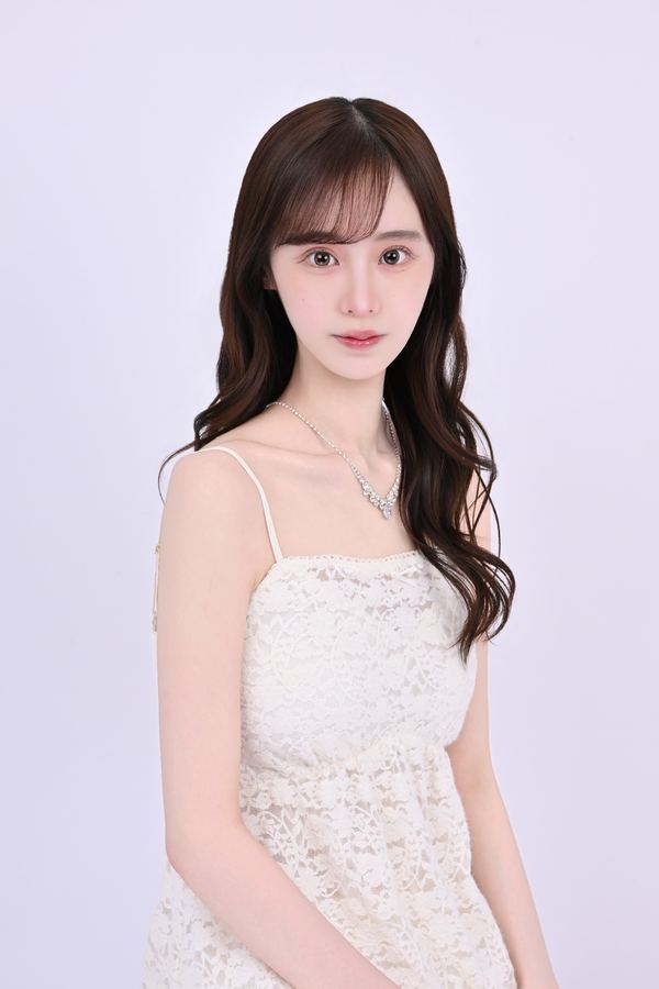 白ドレス上半身のきちんとした写真