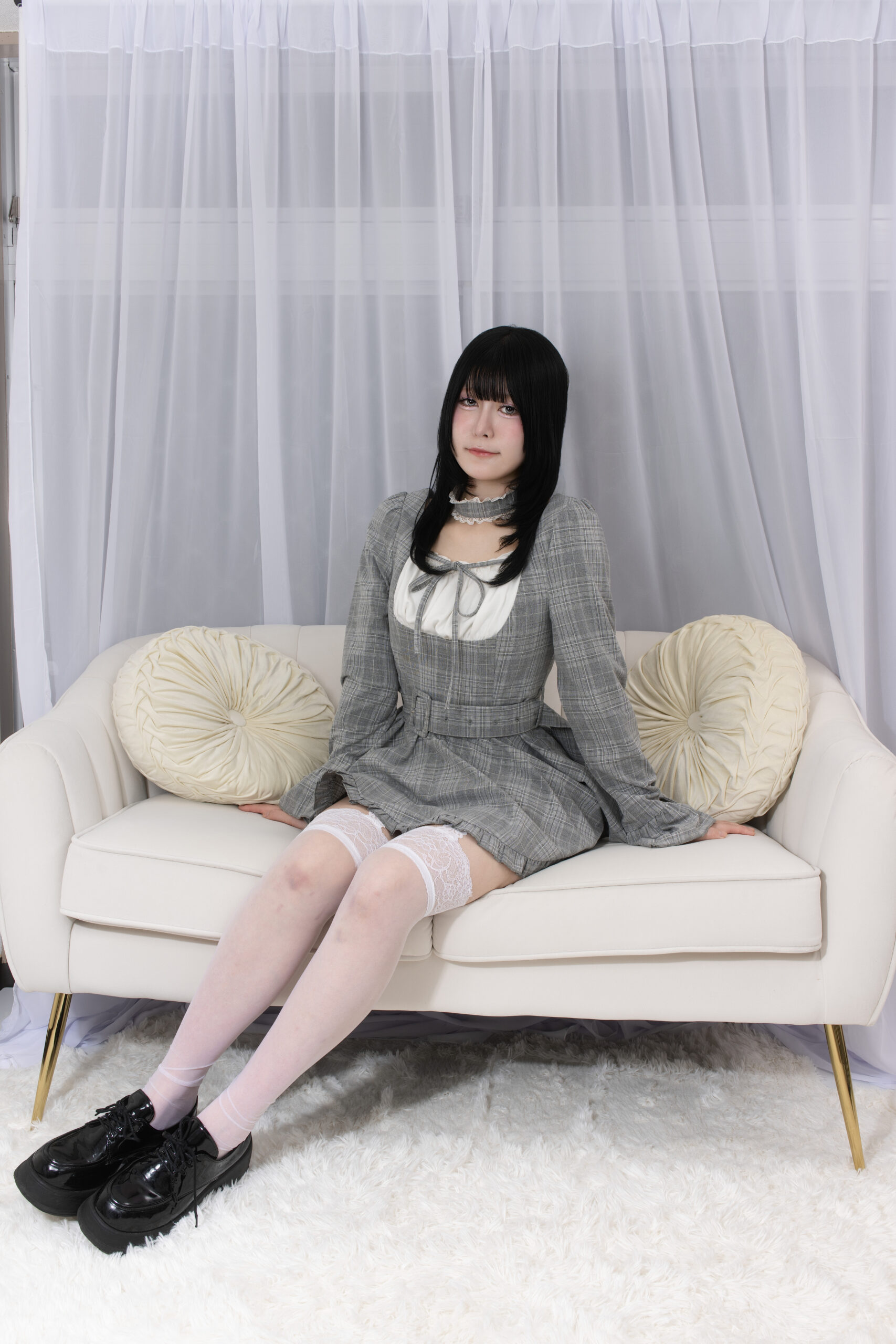 自然な全身バランスのプロフィール写真